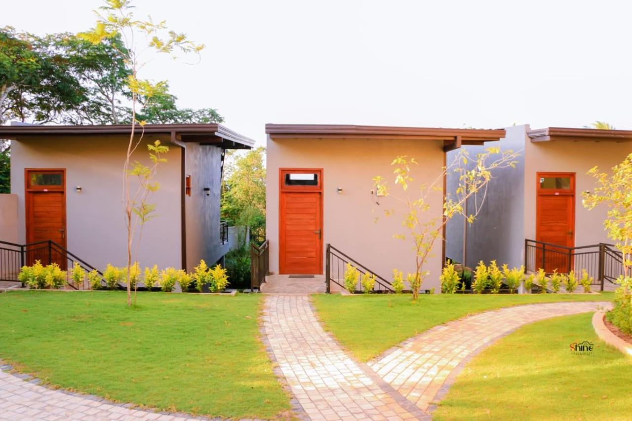Senu Lagoon Villa แทนกาลเล ภายนอก รูปภาพ