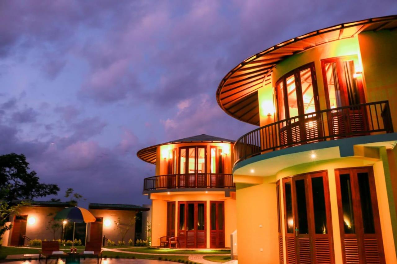 Senu Lagoon Villa แทนกาลเล ภายนอก รูปภาพ